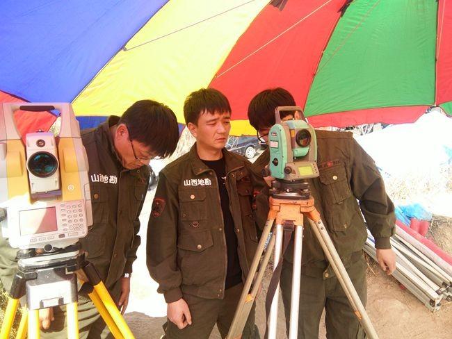 野外生產(chǎn)活動(dòng)